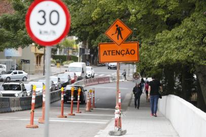 Porto Alegre, RS, Brasil, 20/10/2022 - Revitalização do viaduto da Santa Casa será entregue em um mês - Foto: Lauro Alves/Agência RBS<!-- NICAID(15241191) -->