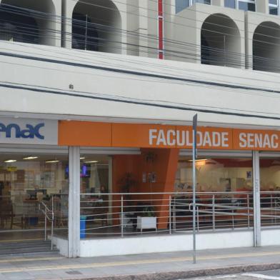 Faculdade Senac<!-- NICAID(15257851) -->