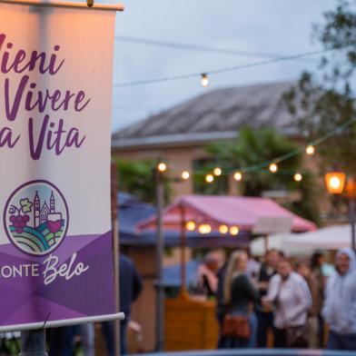 Viene Vivere la Vita Festival de Monte Belo do Sul<!-- NICAID(15267786) -->