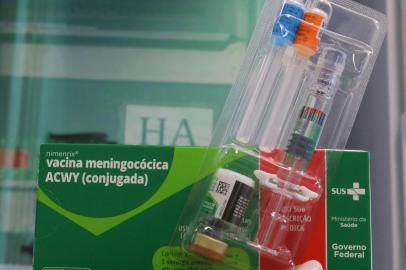 Campanha de vacinação da meningite<!-- NICAID(15272914) -->