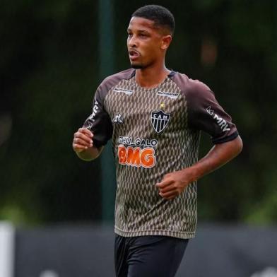 Meia Wesley Hudson, 22 anos, estava no Paysandu e tem passagem pelo Atlético-MG, Brasil-Pel<!-- NICAID(15275270) -->