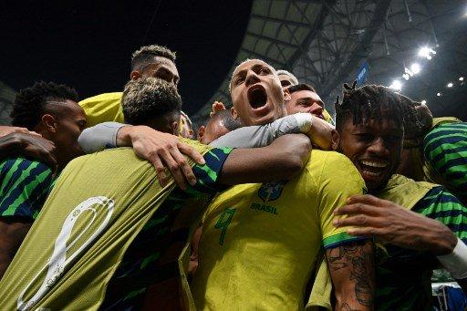 A escalação do Brasil para o próximo jogo