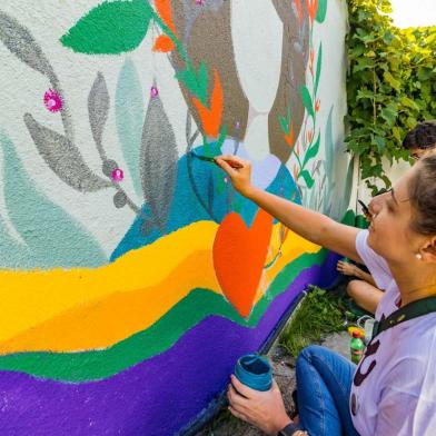 Delegacia de Polícia de Combate à Intolerância (DPCI), em Porto Alegre, foi revitalizada por voluntários do projeto social DU99<!-- NICAID(15279652) -->