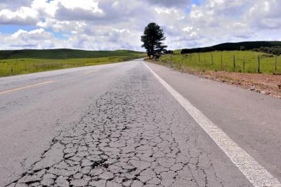 CAXIAS DO SUL, RS, BRASIL, 8/11/2022. Imagens da Rota do Sol em novembro, como está a estrada sentido Caxias Do Sul, Litoral. (Neimar De Cesero/Agência RBS)<!-- NICAID(15259993) -->