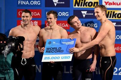 EUA, 4x100 medley, Mundial natação 2022, piscina curta