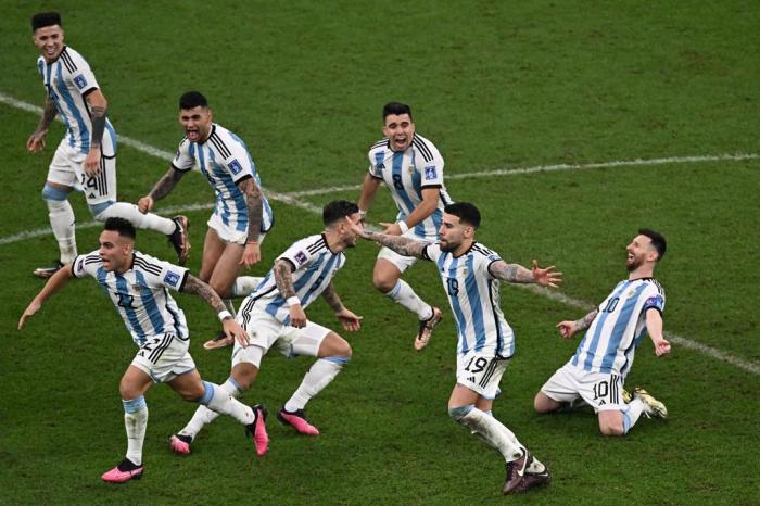 Argentina venceu por 4 a 2 nos pênaltis e conquistou o tri da Copa do Mundo