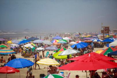 Capão da Canoa, RS, Brasil - Ambiental na praia de Capão da Canoa. Foto: Jefferson Botega / Agencia RBSIndexador: Jeff Botega<!-- NICAID(15304218) -->