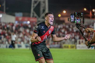 Gabriel Baralhas, em jogo do Atlético Goianiense<!-- NICAID(15307909) -->