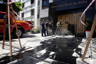 Sede do consulado da Itália no Rio Grande do Sul alvo de vandalismo no bairro Menino Deus, em Porto Alegre<!-- NICAID(15308295) -->