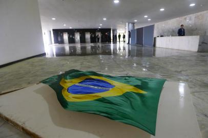 MÃ³veis e janelas danificadas no PalÃ¡cio do Planalto.Móveis e janelas danificadas no Palácio do PlanaltoLocal: BrasÃ­liaIndexador: Marcelo Camargo/AgÃªncia BrasilFonte: AgÃªncia Brasil/Empresa Brasil dFotógrafo: Reporter Fotografico<!-- NICAID(15316502) -->