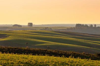 Coxilhas na campanha para matéria sobre turismo rural <!-- NICAID(15322721) -->