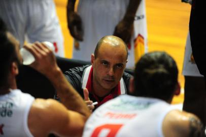 CAXIAS DO SUL, RS, BRASIL, 06/12/2022. Caxias do Sul Basquete x Pato-PR,  jogo válido pela 12ª rodada do Novo Basquete Brasil - NBB 2022/2023 - e realizado no ginásio do Sesi. (Porthus Junior/Agência RBS)<!-- NICAID(15287781) -->