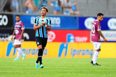 CAXIAS DO SUL, RS, BRASIL, 21/01/2023. Caxias x Grêmio, jogo válido pela primeira rodada do Campeonato Gaúcho (Gauchão 2023) e realizado no estádio Centenário. (Porthus Junior/Agência RBS)<!-- NICAID(15328039) -->