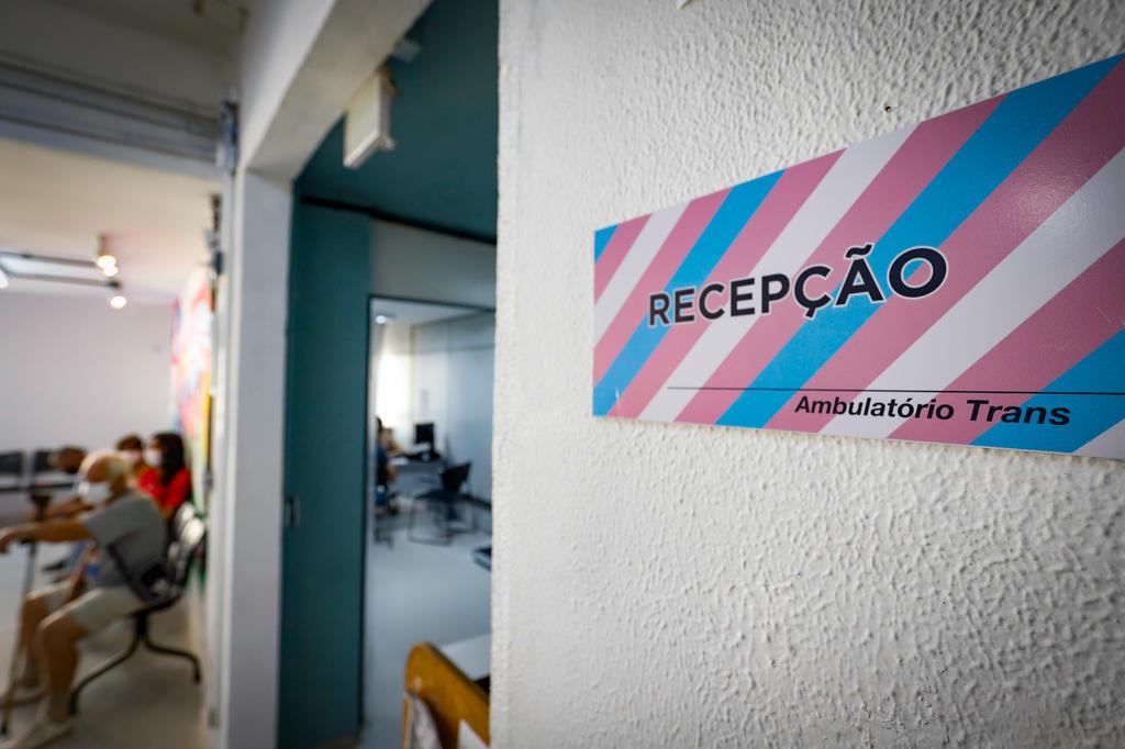 Espaços para tratar da saúde de transexuais e travestis se consolidam em  Porto Alegre | GZH