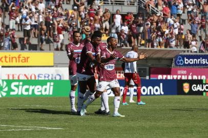 CAXIAS DO SUL, RS, BRASIL, 12/02/2023. Jogo pelo Gauchão SER Caxias e São Luiz. Gol Jean Dias (Neimar De Cesero/Agência RBS).<!-- NICAID(15347264) -->