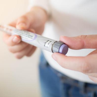 Caneta de insulina é usada por pacientes de diabetes - Foto: Orawan/stock.adobe.comFonte: 299512219<!-- NICAID(15396641) -->