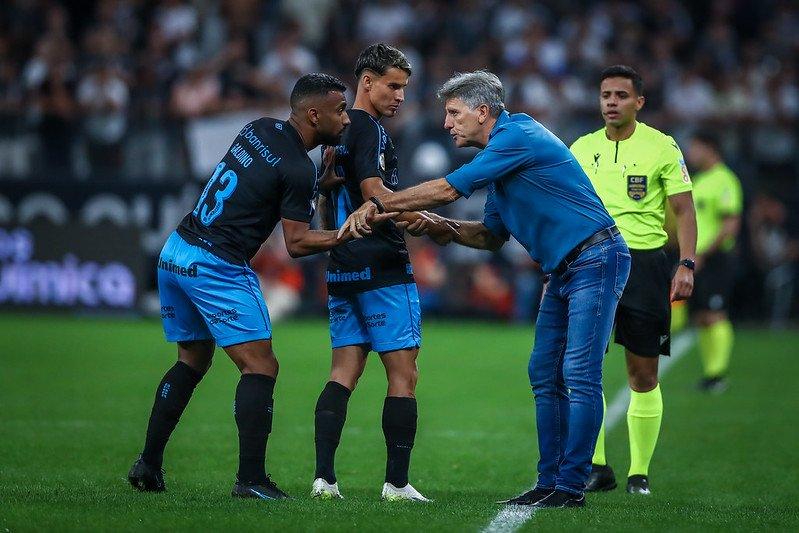 Guerrinha: empate com o Corinthians faz o Grêmio patinar na tabela