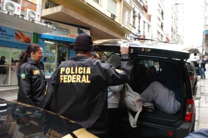 zol operação mercador polícia federal quadrilha armas drogas porto alegre 