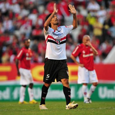 fernandão - gol - inter - são paulo - campeonato brasileiro - brasileirão - beira-rio - terceira rodada - 23/05/2010 