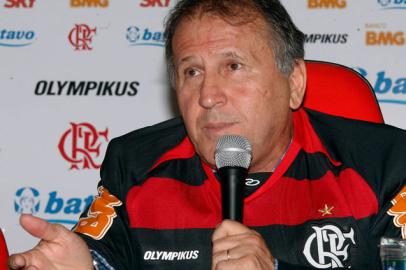 zico diretor de futebol flamengo ex-craque rubro-negro fla mengo galinho de quintino 