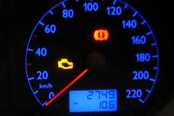 hodometro odometro quilometragem carros usados carro usado fraude pense carros