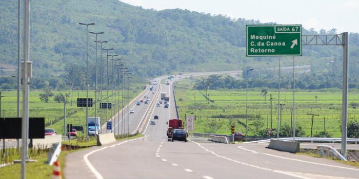 Movimento na estrada Osório-Torres (BR-101) começou tranquilo na ...